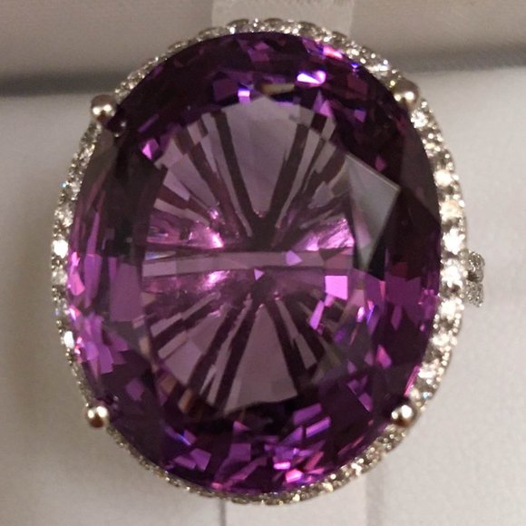 NIB MASSIVE 22 ct 19x16 mm Amethyst & .6 ct Diamond Ring 14K White Gold Size 6.5 - Picture 2 of 11